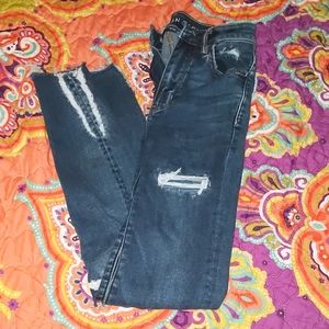 00 short skinny American eagle jeans